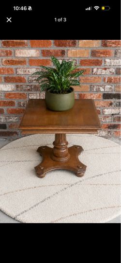 Vintage Ethan Allen Accent Table