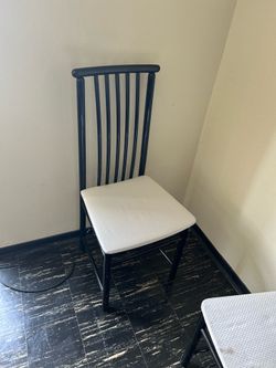 8 chairs available