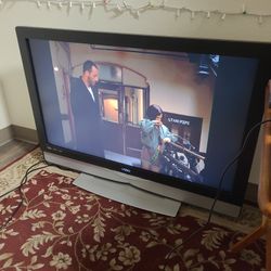 VIZIO 42 INCH 