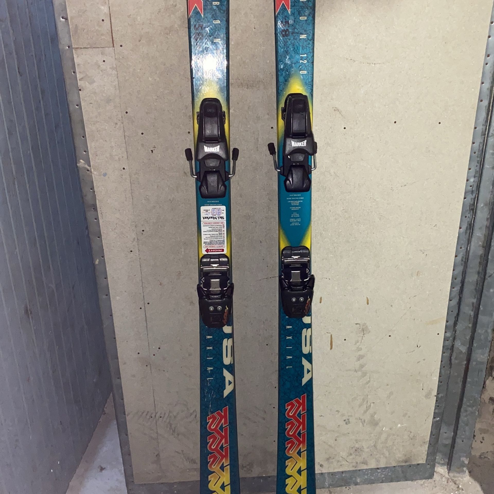 Ski