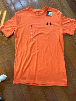 Under Armour men’s NWT t-shirt