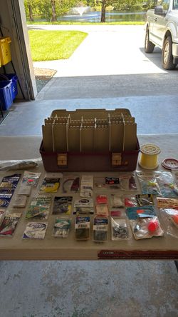 Loaded saltwater tackle box