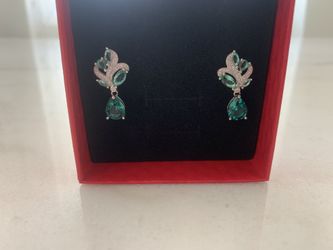 Women’s Earrings