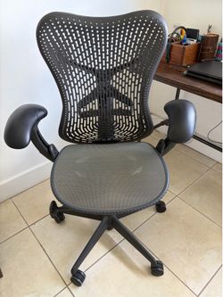 Herman Miller Mirra Classic Ergonomic Office Chair