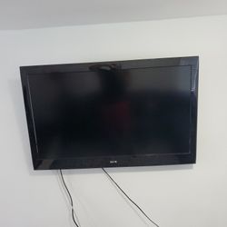 55 INCH Flat Screen TV Sanyo