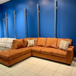 Ashley Aviemore ⭐️ 2pc L-Sectional w/ Chaise 🍊