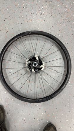 Roval carbon rim