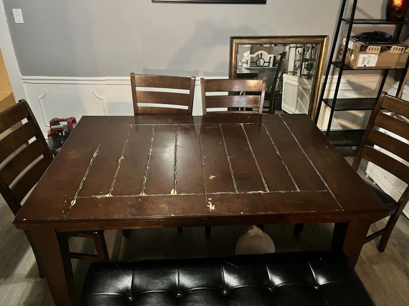 Free Table