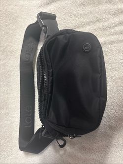 Lululemon Black Belt Bag / Fanny Pack