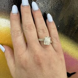 14k LAB DIAMOND RING 