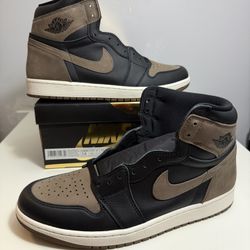 Air Jordan Retro 1 Hi OG Palomino Size 12 Men