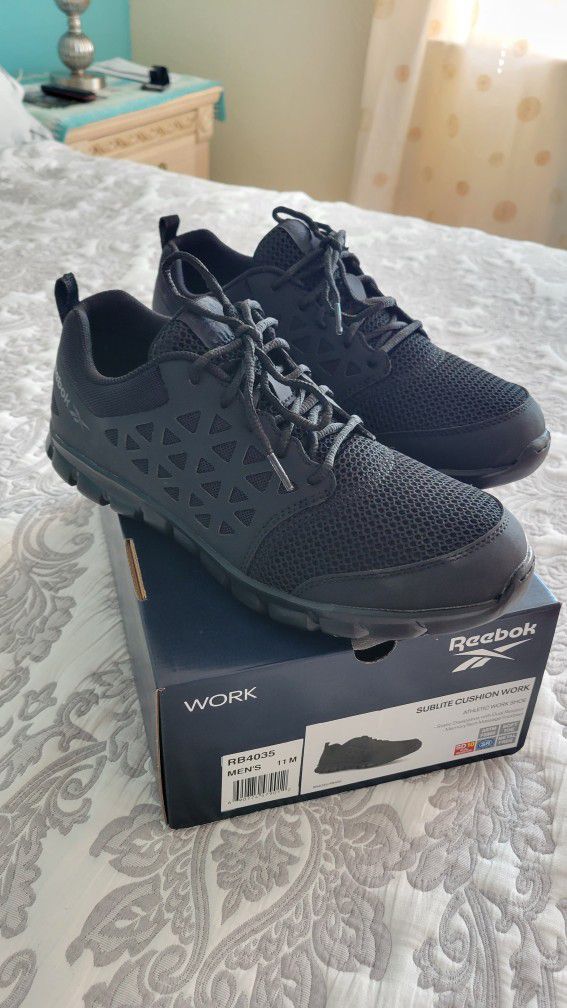 Reebok Work Shoes Size 11 (New)