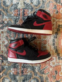 Jordan 1 “Banned” 2016