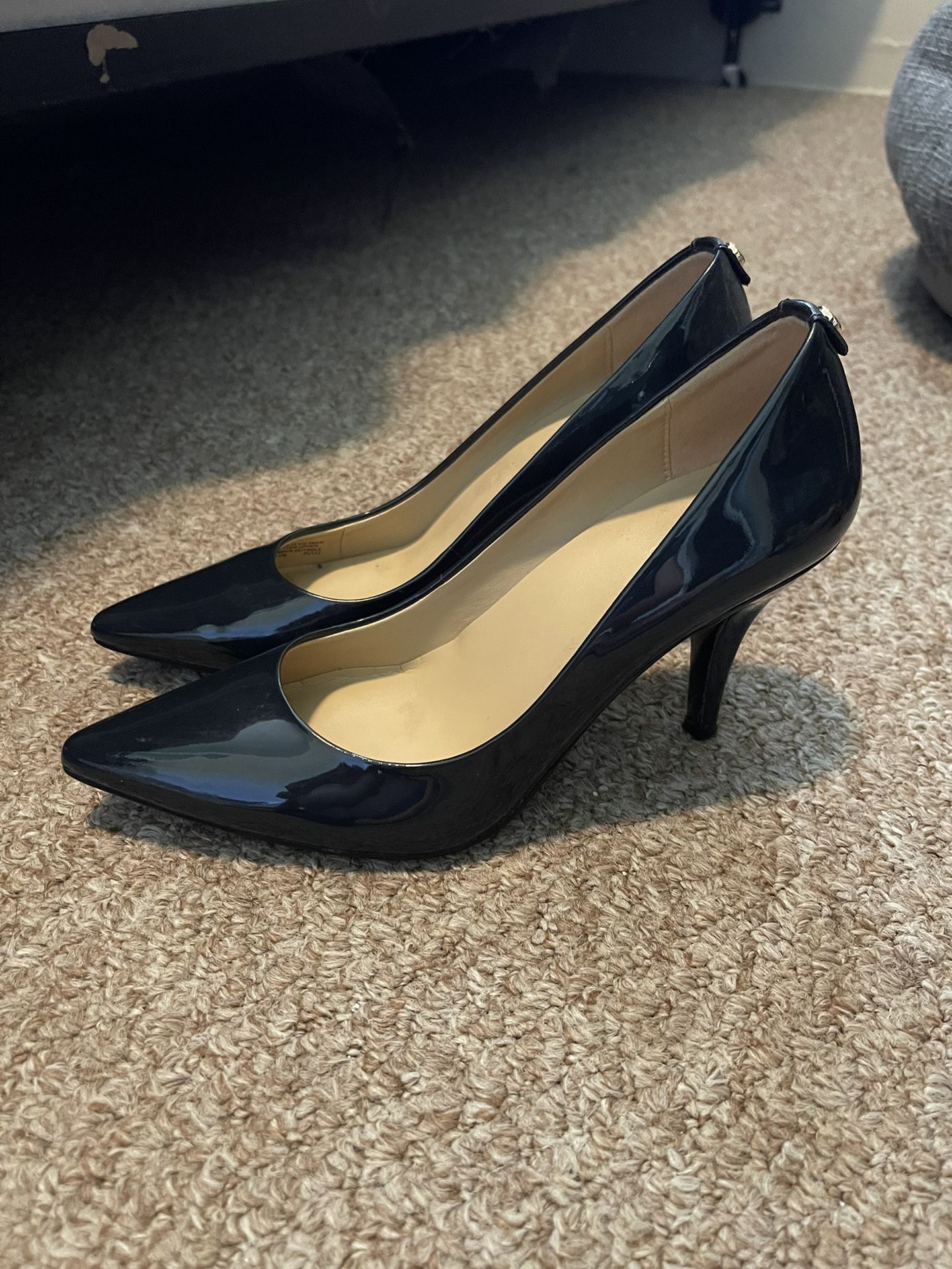 Brand New Michael Kors Heels Navy Blue Size 7
