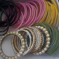Velvet Glass Bangles Set/eid/wedding/anniversary/baby Shower/gifts Or Any Occasions