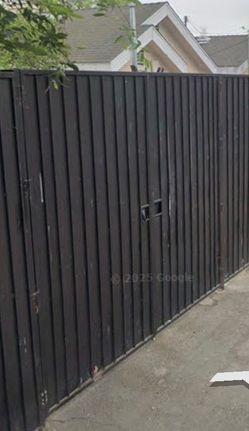 Metal Gate Doors