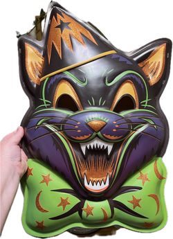Retro-a-go-go Ghoulsville "Crazy Cat" Mask