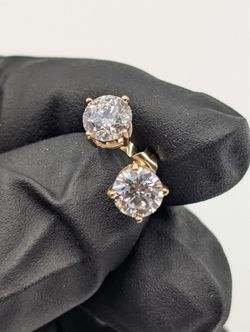 Beautiful Lab Diamonds Earrings