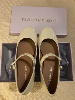 Madden Girl Size 6.5 Ecru