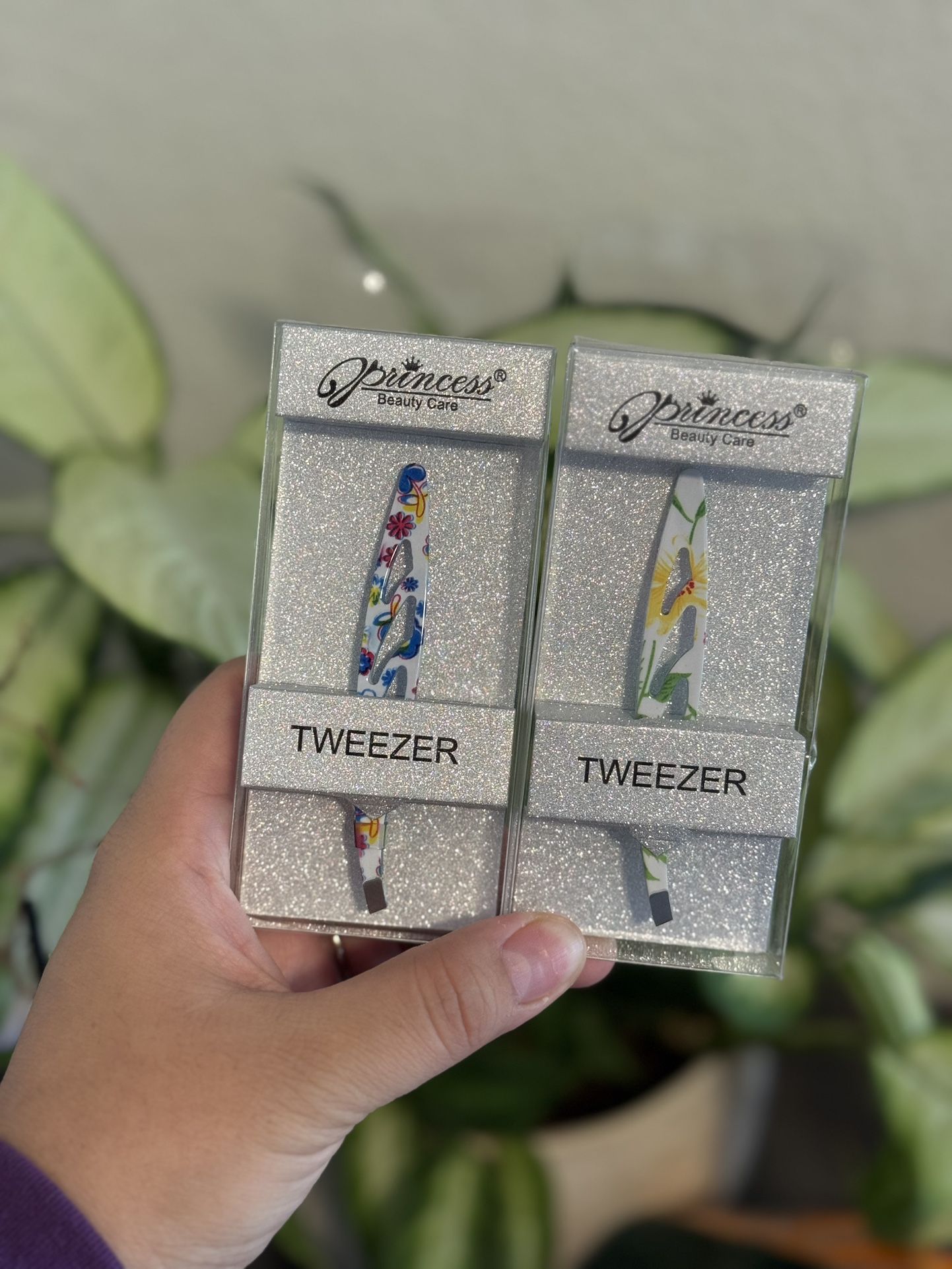 Eyebrow Tweezers 2 For $5