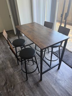 Table and 4 chairs