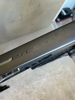 Used Giant Escape Hybrid bicycle