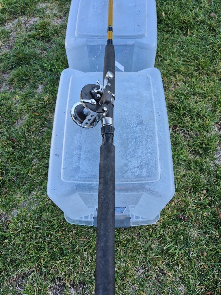 Penn 500 jigmaster Fishing reel with rod!