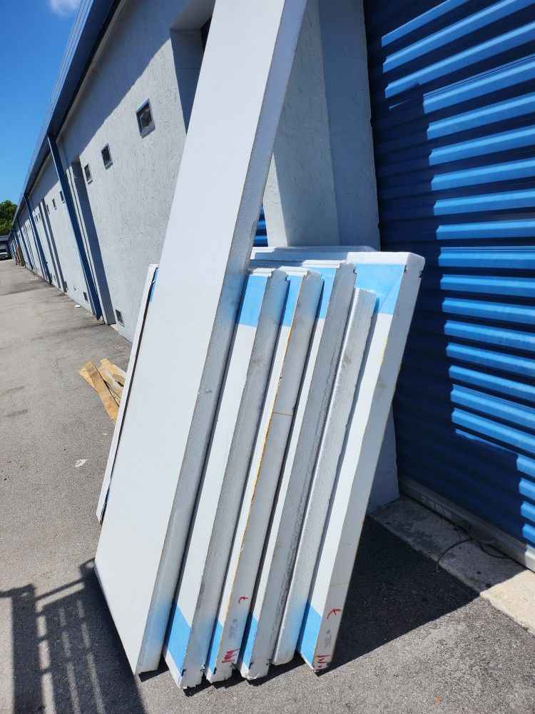 Elite Composite Panels. Insulated Aluminum Sandwich. 3 Inch Thickness. Six Pieces Of 4x4 And One 2x7