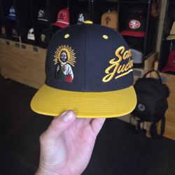 San Judas- Black/Yellow Snapback Hat