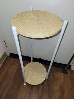 Round End Table