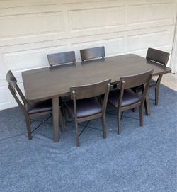 7-PC LARGE GRAY FINISHED DINING SET(TABLE AND 6 PADDED CHAIRS)