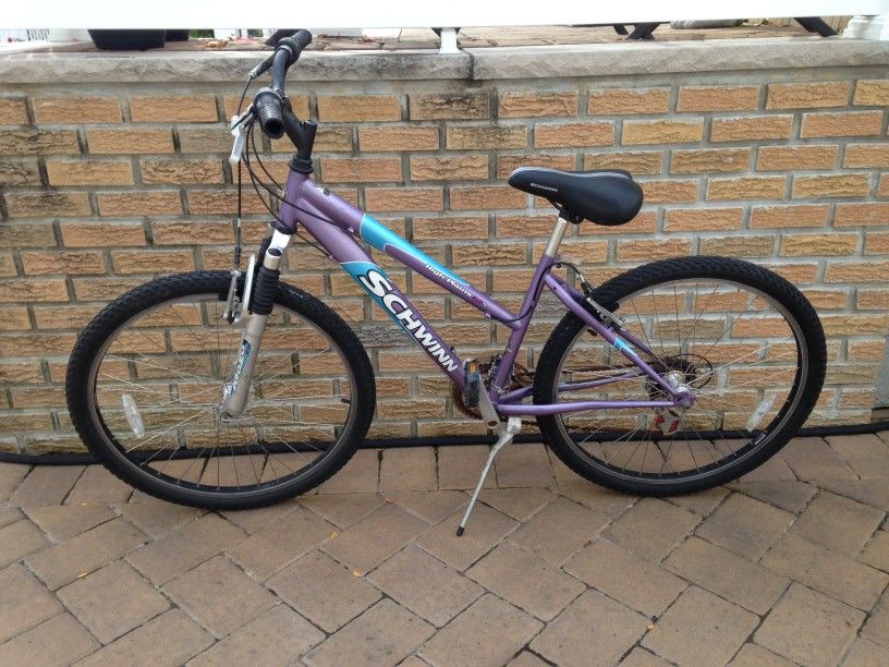 Adult 26 Inch Schwinn High Plains Step Through Bike