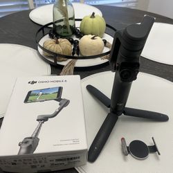 DJI Osmo Mobile 6 Gimbal Stabilizer for Smartphones 