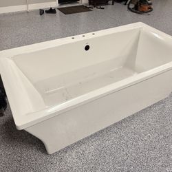 Kohler Stargaze Free Standing Tub