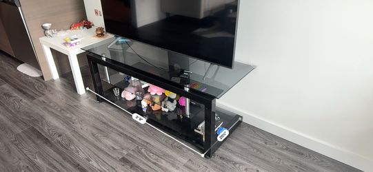 Glass Tv table