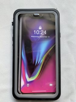 iPhone 11 💦 waterproof clear with black bumper