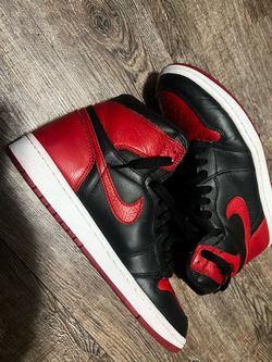 Jordan 1 bred 2016 size 8.5