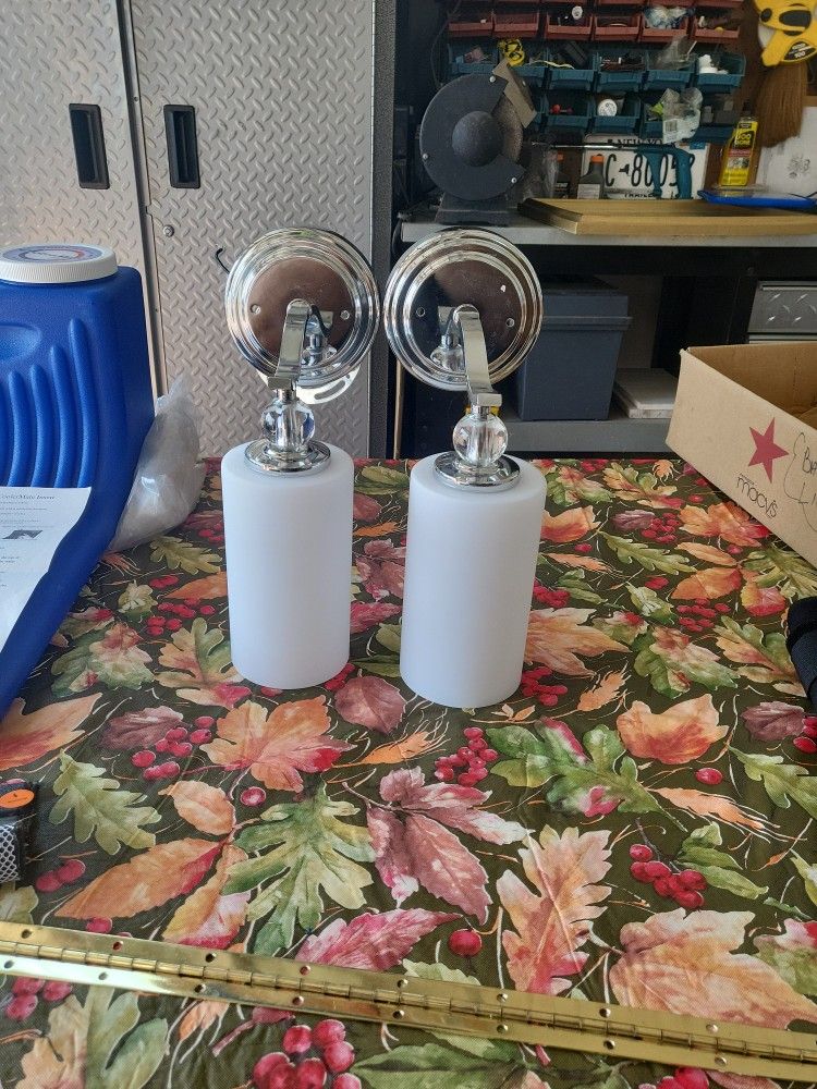 Set of Bathroom Lights , BO