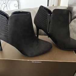 Heel boots