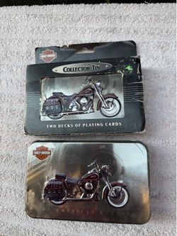 vintage 1998 Harley-Davidson Collector Tin containing two sealed decks of playing cards.
