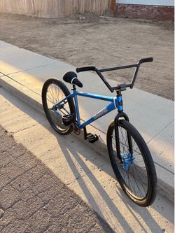 Throne 29” Blue Crush