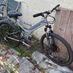 Bike Mongoose  Blackcomb