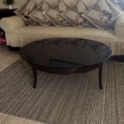 Elegant Round Coffee Table With Glass Top -great Condition 