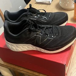 New Balance 680 Size 10.5 