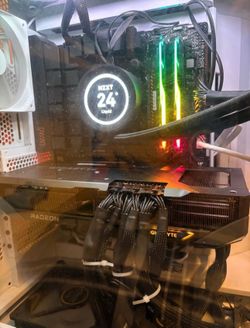 Rx 9070 xt 16gb!!