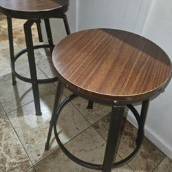 Adjustable Height Bar Stool