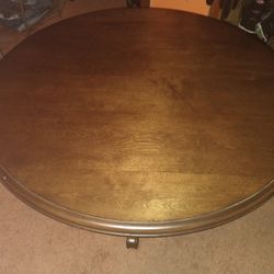 Circle Table