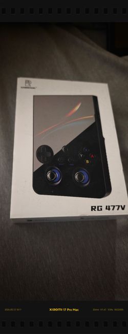 Anbernic RG 477v