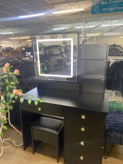 Black color vanity