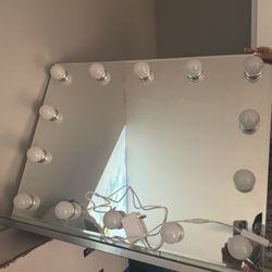 Vanity mirror 